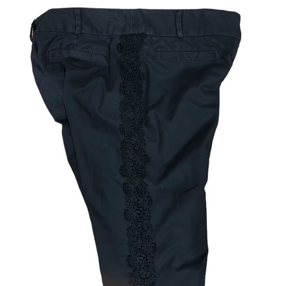 Anthropologie Elevenses Black Daisy Crochet Lace Trimmed Tuxedo Crop Pants - 6 - Picture 11 of 15